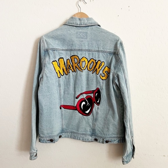 222 Maroon 5 Denim Tour Trucker Jacket - Picture 2 of 7